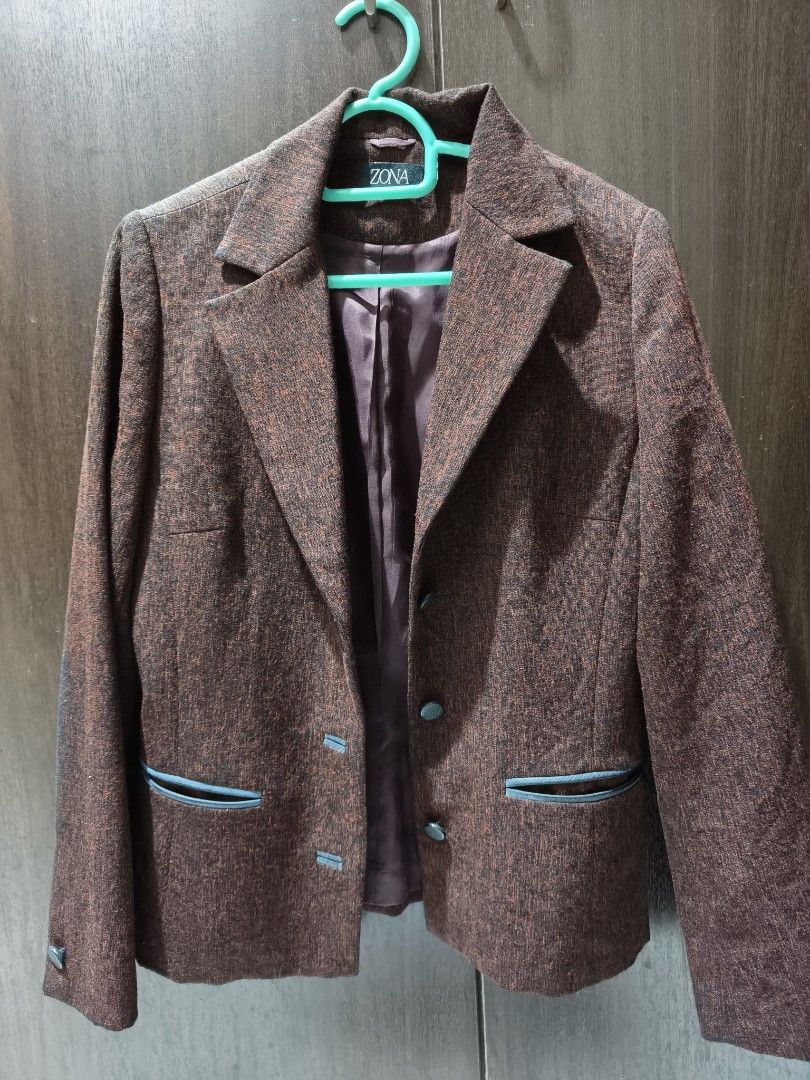 Deep red new arrivals blazer