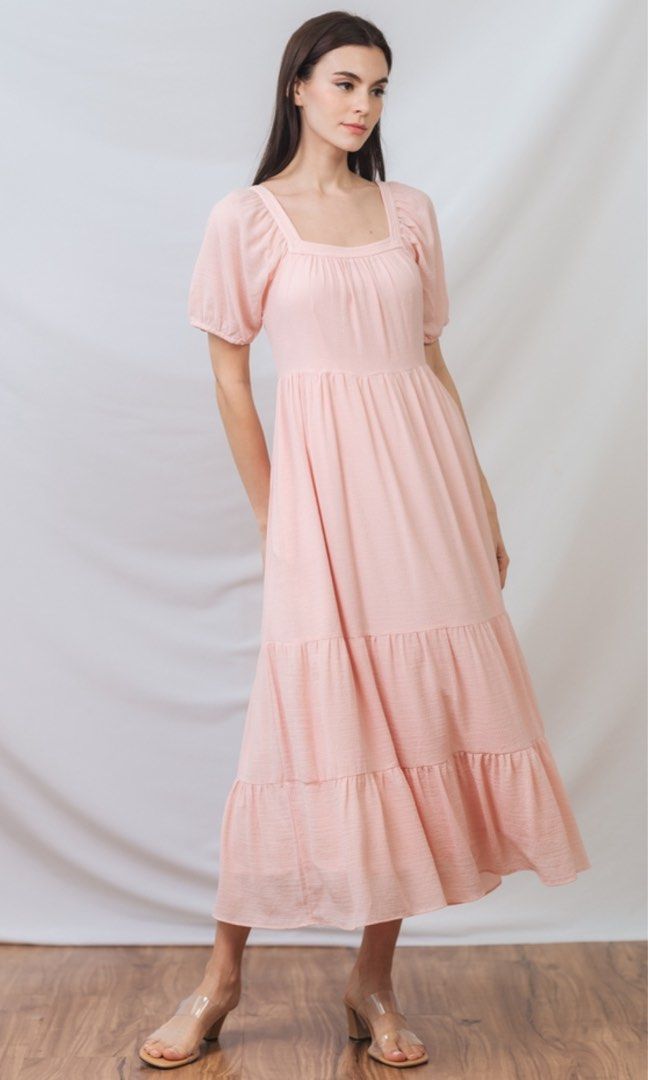 Flowy blush maxi dress discount
