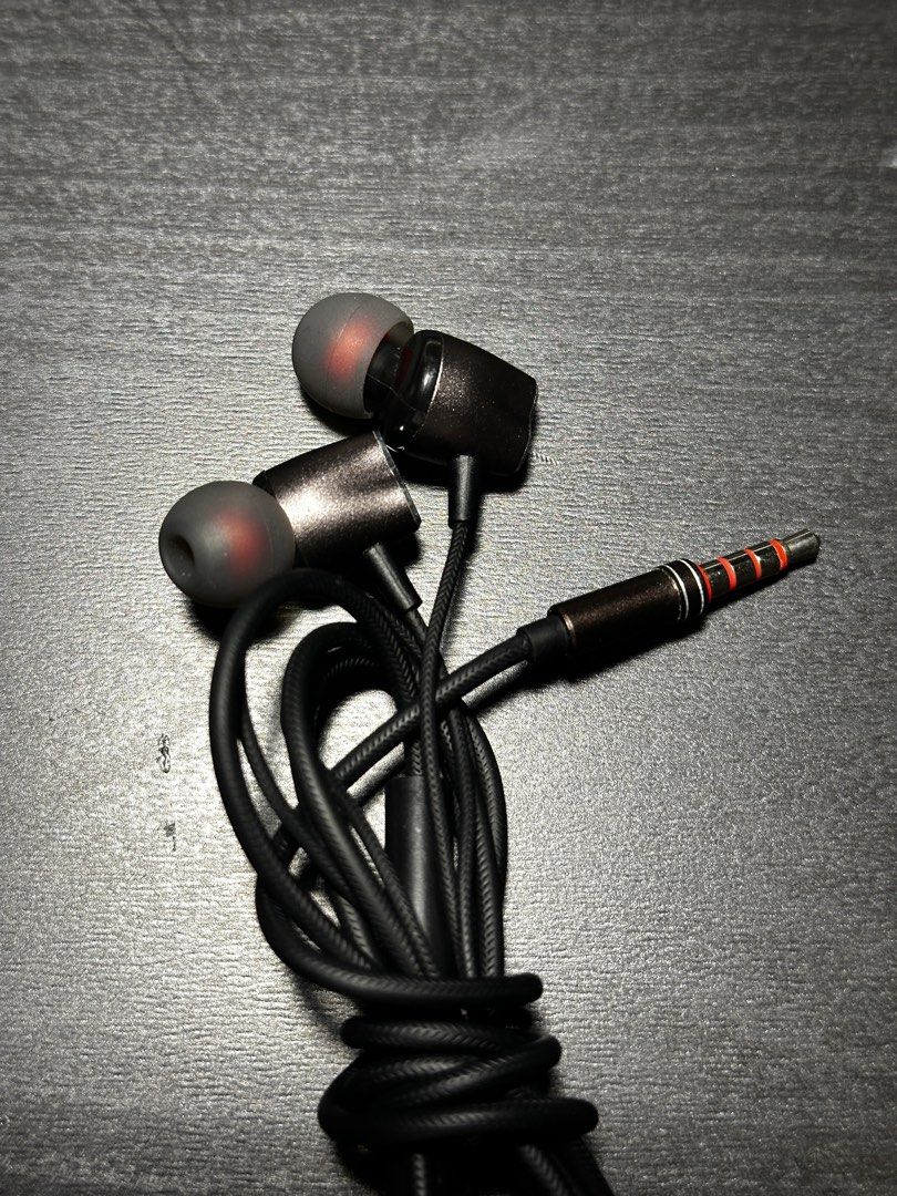 BQZ A19 Earphones with a FREE pouch Audio Earphones on Carousell