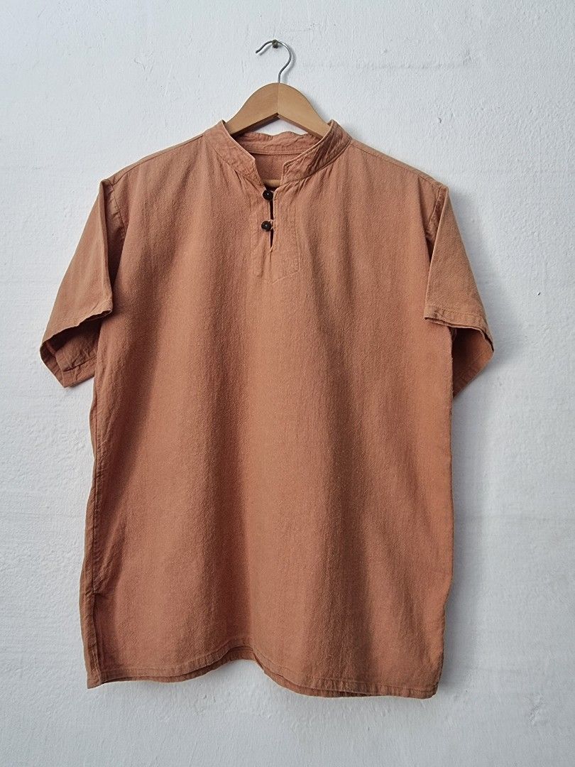 Chinese shop collar sweater
