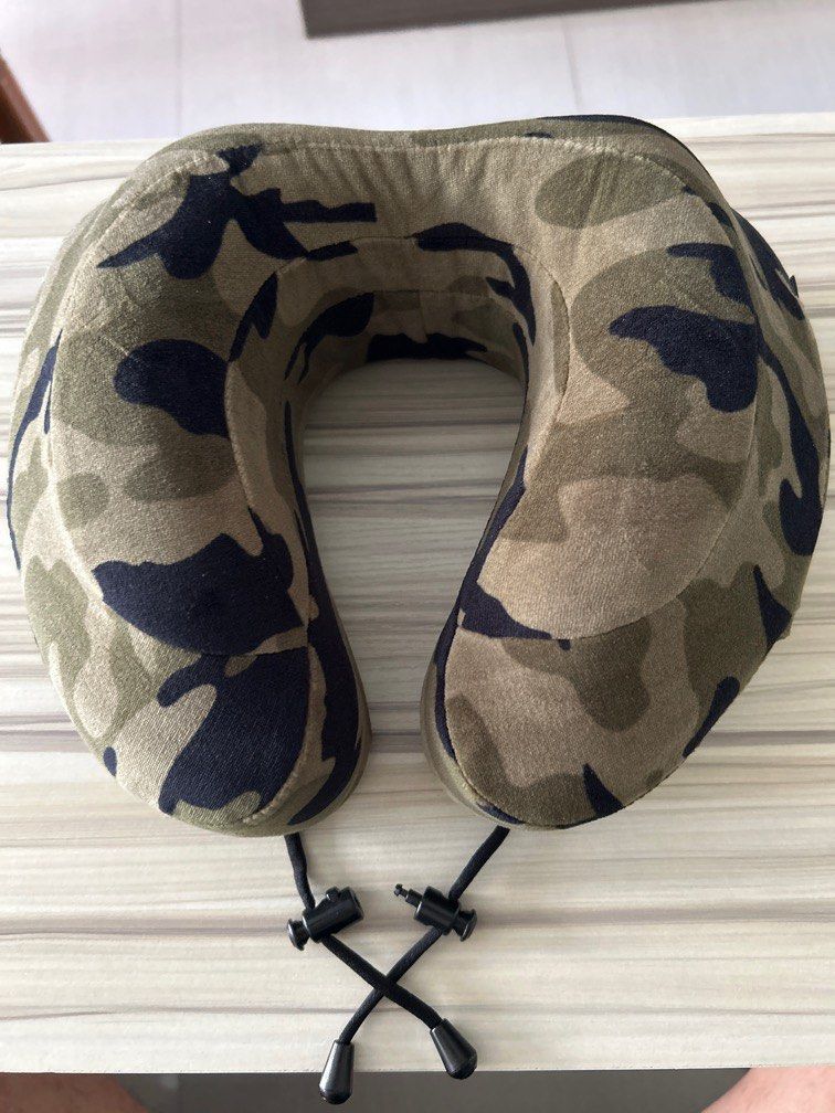 CABEAU TPCL3068 Evolution Classic Travel Pillow Camo