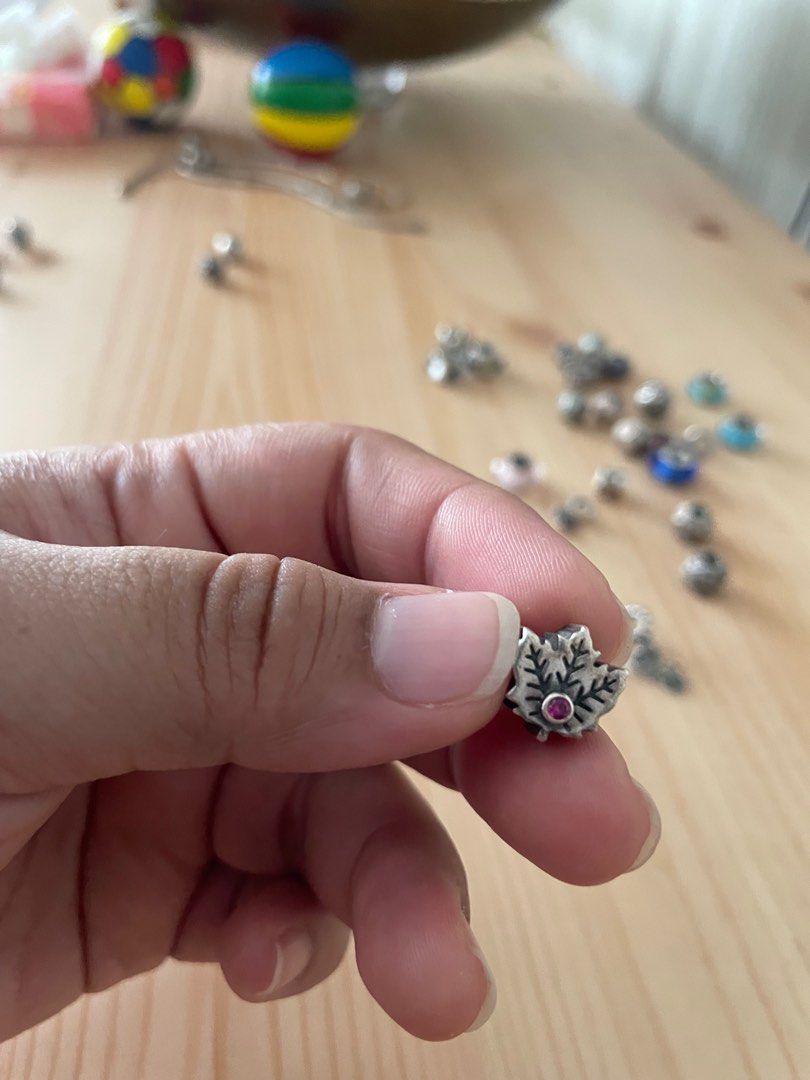 Canada pandora charm