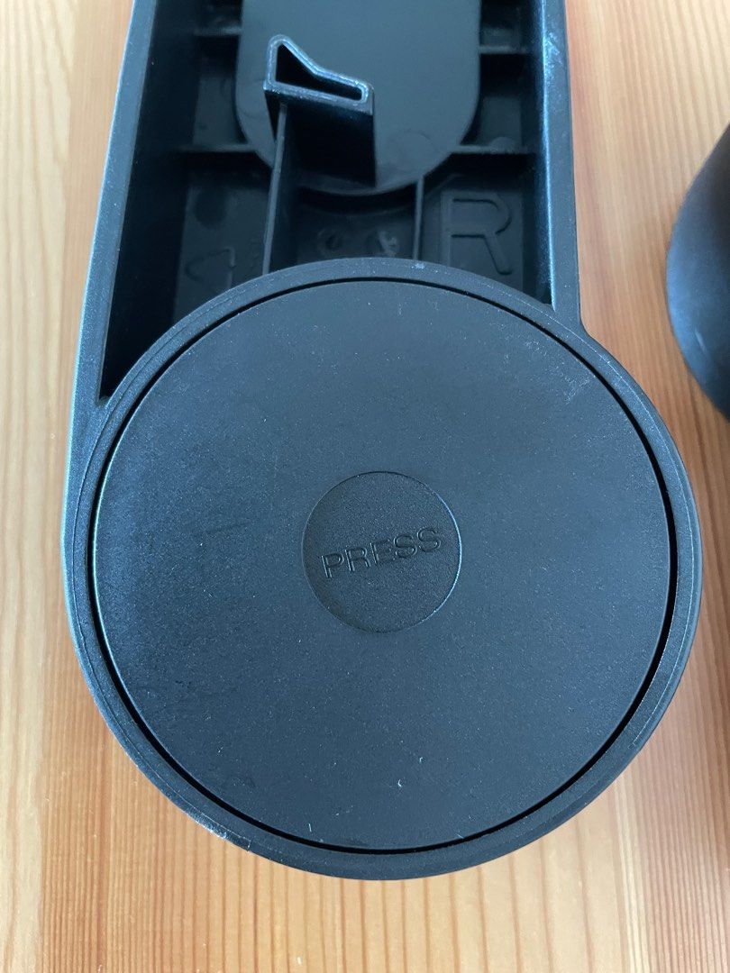 Car seat adapters Cybex cloud Z Mios, Babies & Kids, Going Out, Car