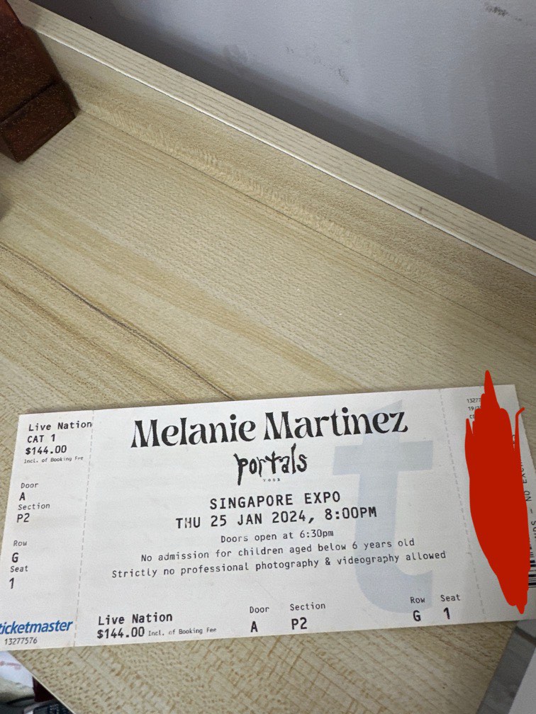 CAT 1 Melanie Martinez Singapore portal tour 2024 25Jan section P2