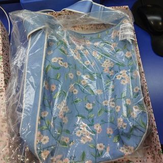 (Category: ) located in . Submitted by nan28 (Listing ID 1277242181, Image 1). Description: .