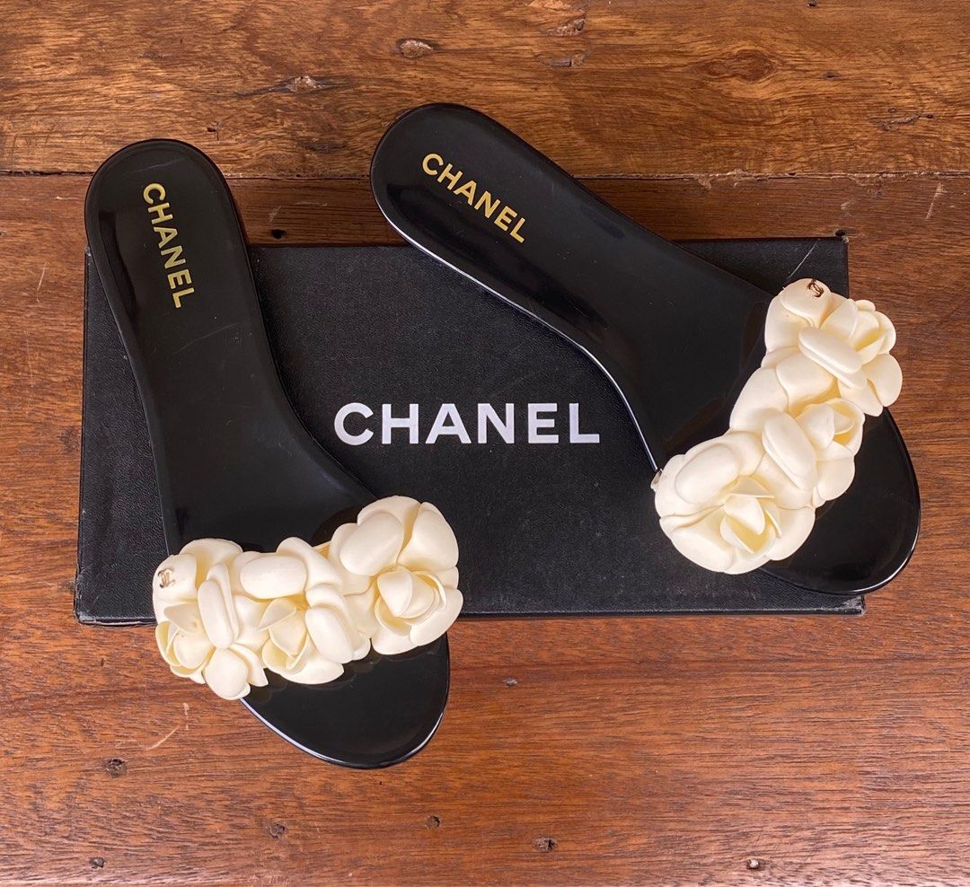 Chanel slipper shoes sales
