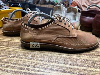 Polyveldt shoes for store sale