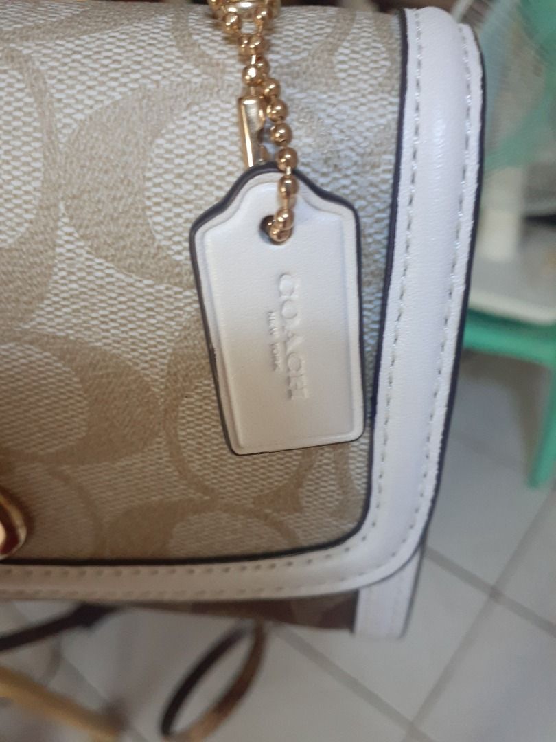 Coach Micro Tilly Top Handle, Women's Fashion, Bags & Wallets, Shoulder