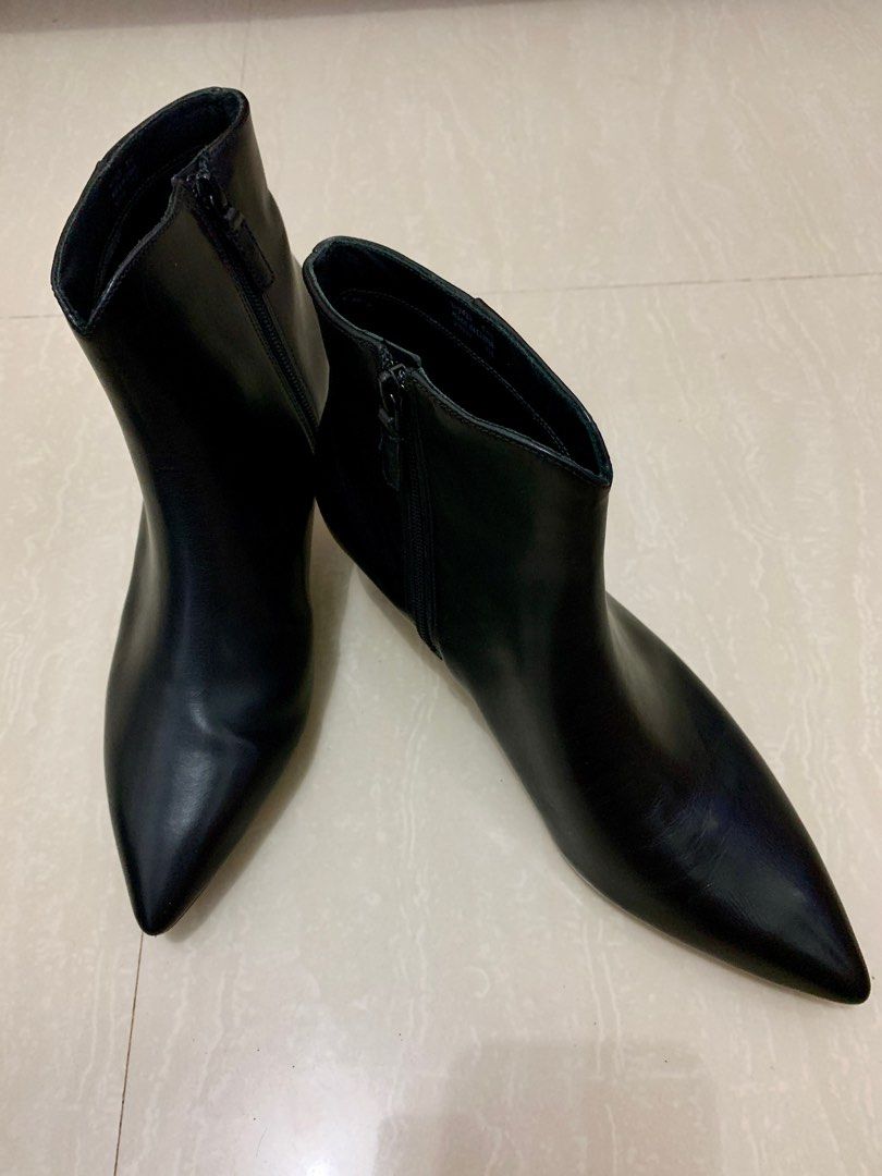 Cole haan top vesta bootie