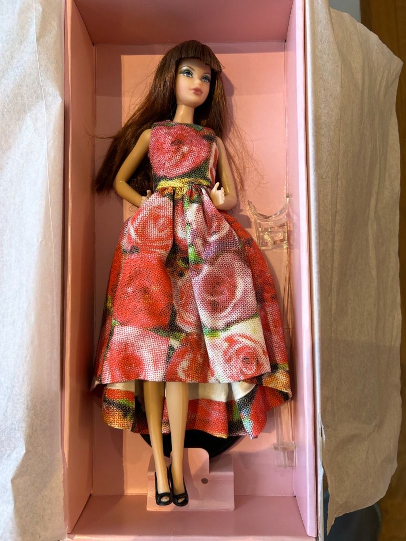 COMME DES GARCONS JINGLE FLOWERS BROWN HAIR PLATINUM LABEL BARBIE