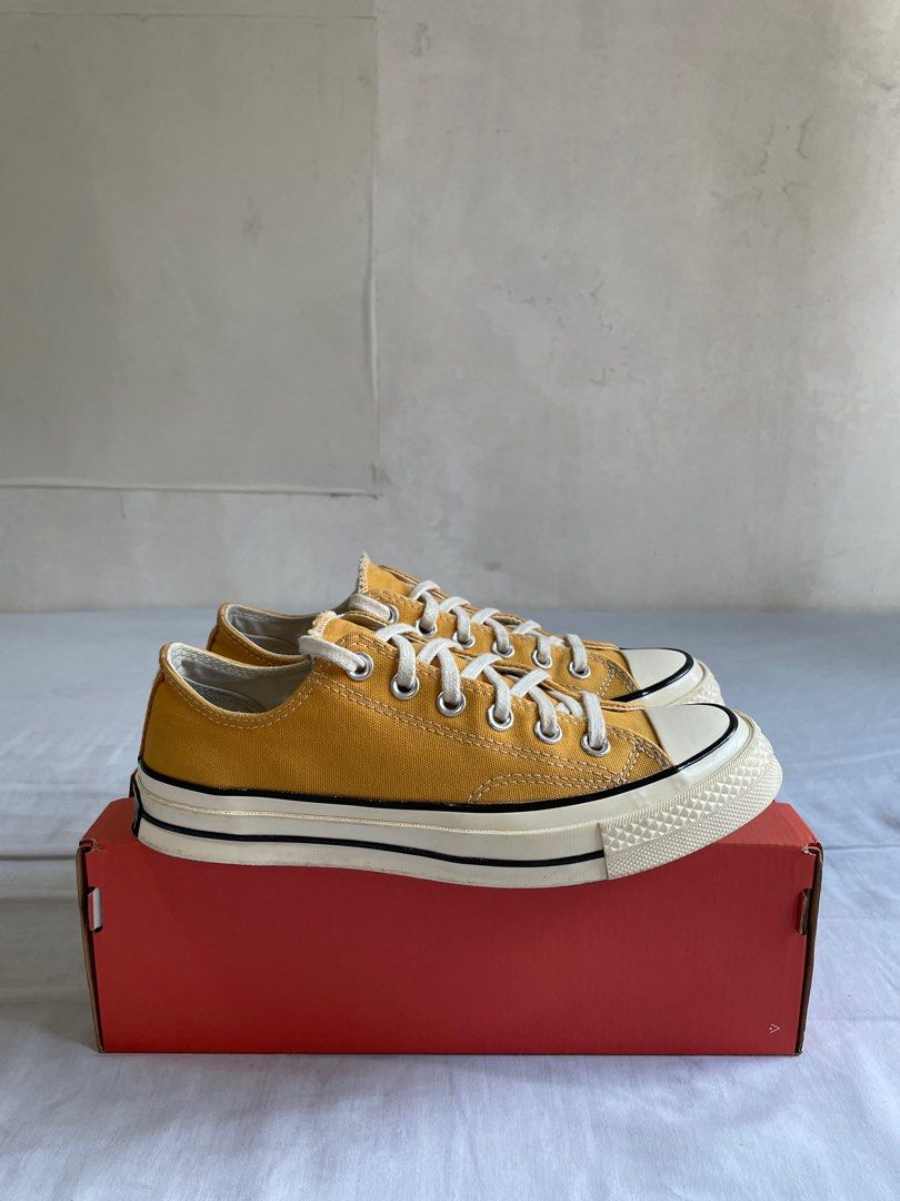 Converse Chuck 70 Sunflower (Category: Sneakers) located in Quezon City. Submitted by stphnlyndn (Listing ID 1277276887, Image 2). Description: • Size 5.5 Men US but fits 6-7 • Size 6.5 Women US but fits 7-8 • 9/10 condition, lightly used • no issue • SRP: 4190 pesos • comes with original box.