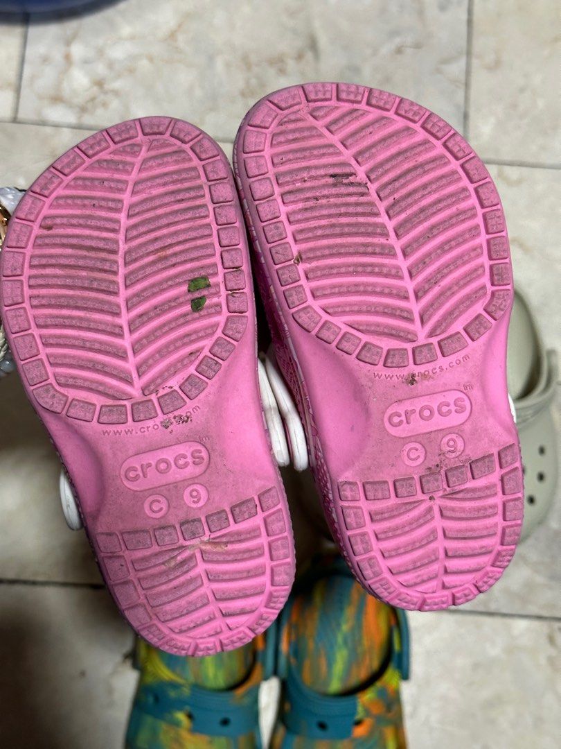 Crocs Classic Clogs/Sandals - Toddler C9 (Category: Babies & Kids Fashion) located in Quezon City. Submitted by lovedbysydandluna (Listing ID 1277270355, Image 2). Description: Clog Hello Kitty - 1,500 Clog Bone - 1,200 🚫SOLD🚫 Sandals Marble - 900 All C9 RFS: Outgrown, now wearing C10. .