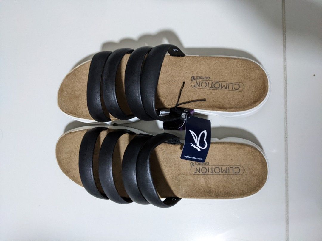 Clarks fitflops sales