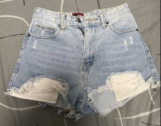 (Category: ) located in . Submitted by lf96__ (Listing ID 1277192228, Image 1). Description: .
