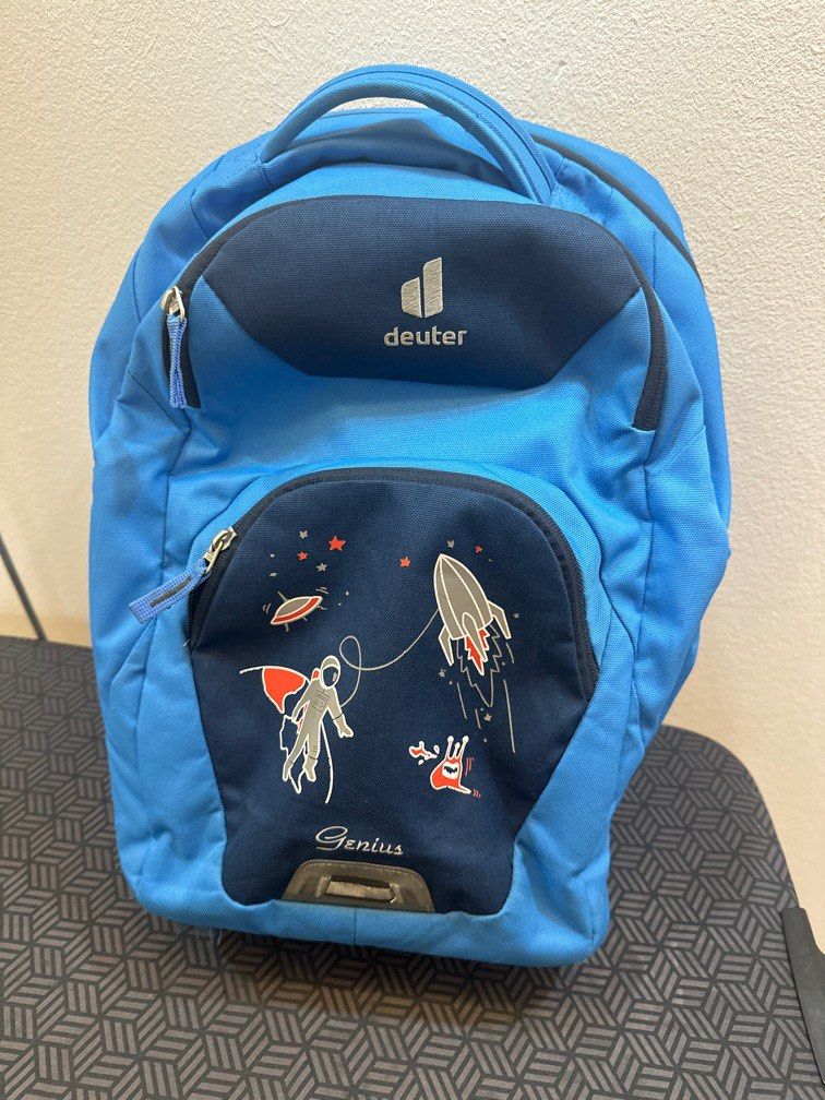 Deuter store school bag