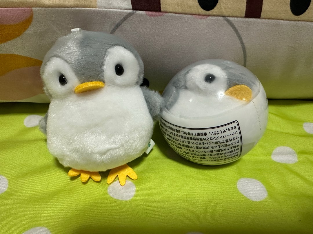Cute penguin keychain best sale