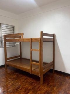 Double deck / bunk beds