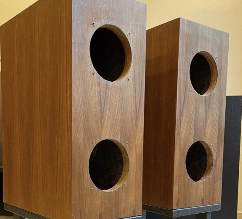 Empty Speaker Box Audio Soundbars