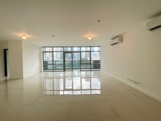 FOR SALE| Corner 3 Bedroom unit at West Gallery Place | w/ 2 parking facing Park