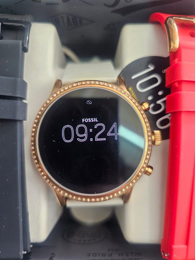 Jam tangan fossil smartwatch deals