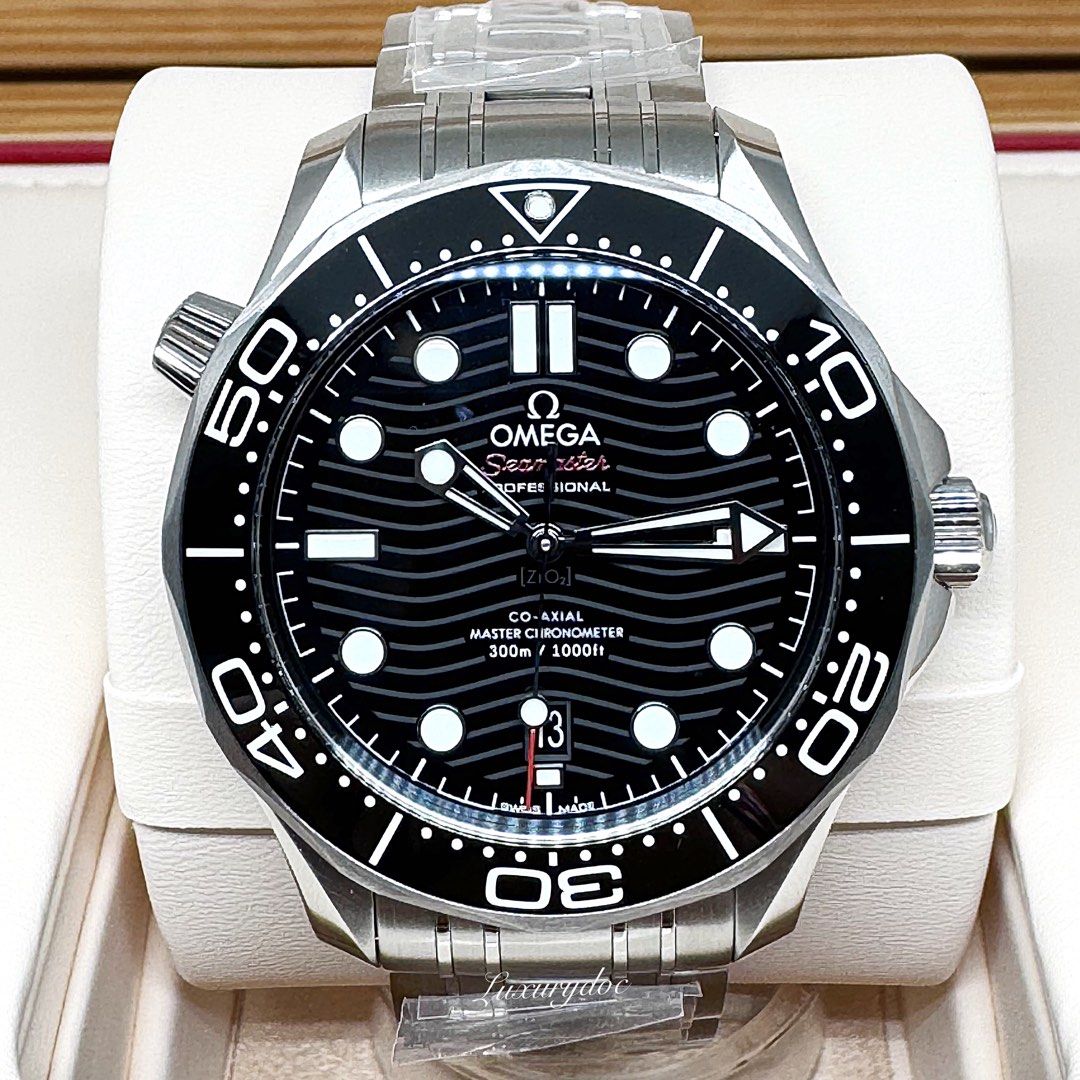 Seamaster sales black dial