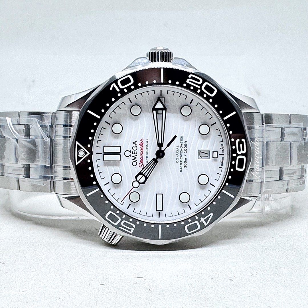 White dial seamaster new arrivals