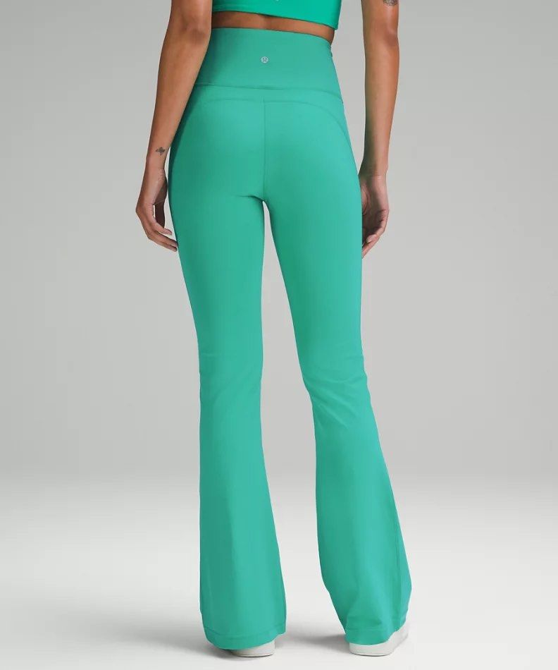 Groove Super-High-Rise Flared Pant Nulu in Kelly Green, Women's