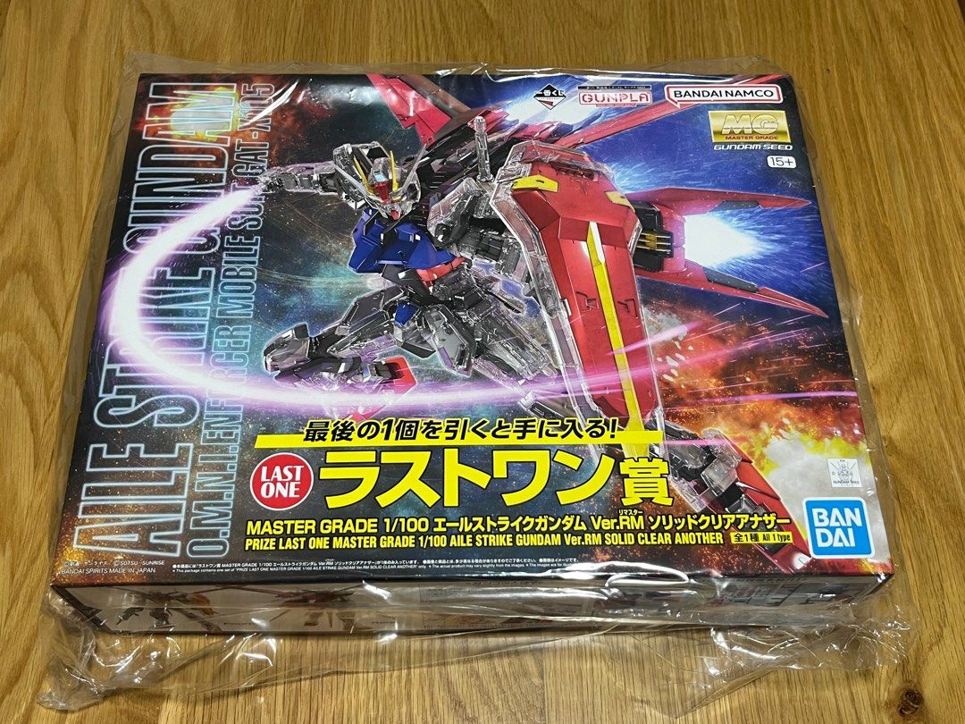 Gundam Kuji MG Master Grade 1/100 Aile Strike Gundam Ver. RM Solid Clear Last One Prize Gunpla Gundam Seed (Category: Gundam Model Kits) located in Singapore. Submitted by shockstar (Listing ID 1277181234, Image 1). Description: Japanese stock, MISB, totally brand new and unopened!! 100% authentic Will be listing 2023 Winter Comiket items soon! No trade. No nego. Item is available now Check out my other listings for Marvel, One Piece, Dragon Ball