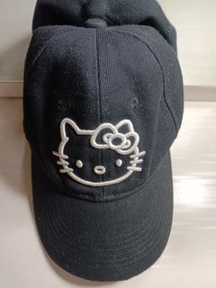 Hello kitty black cap