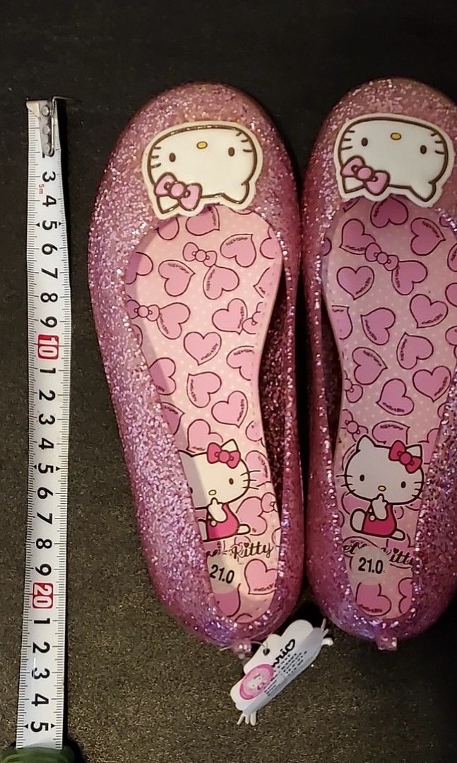 Hello kitty jelly shoes top