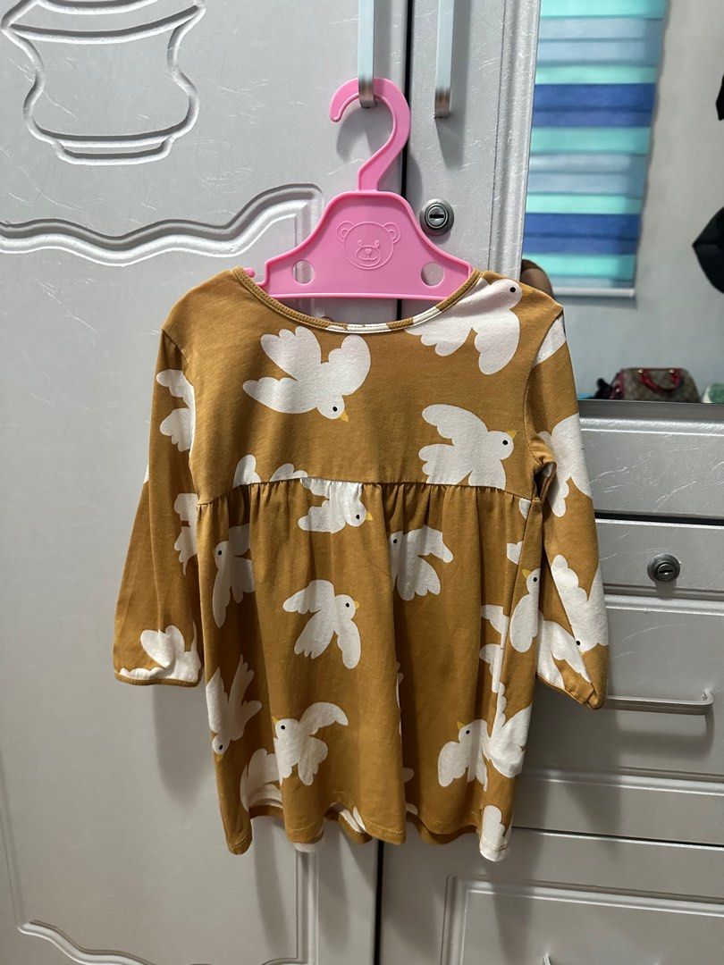 H&M Dress (Category: Babies & Kids Fashion) located in Calamba. Submitted by baghaul (Listing ID 1277115975, Image 1). Description: .
