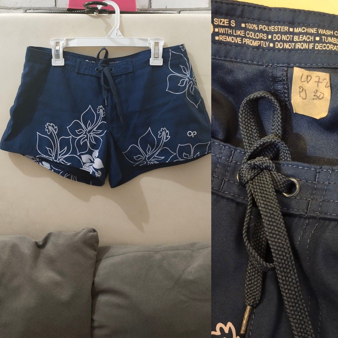 pakaian bawahan celana celana-pendek Zara Navy Short Pants