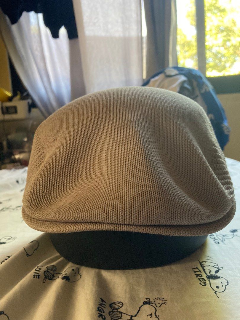 Macchio Beretta Japanese Retro Cap (Category: Caps & Hats) located in San Carlos. Submitted by corazondonquixote_0421 (Listing ID 1277179327, Image 3). Description: Only issue Need wash and cut wash tag.
