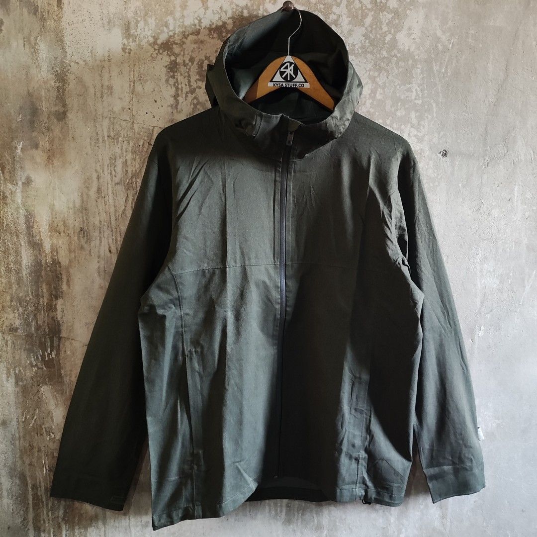 Jaket blocktech uniqlo discount