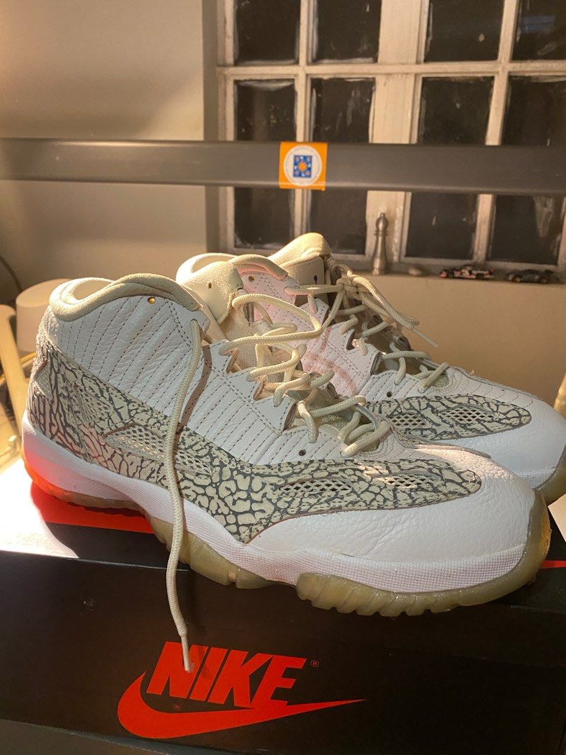 Jordan 11 deals ie cobalt