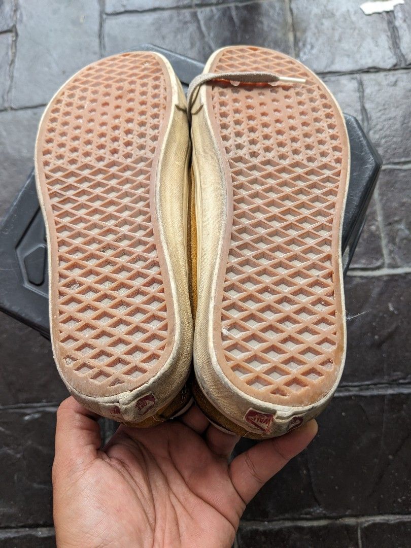 Kasut Vans untuk dijual atau swap sneakers high cut Men s Fashion