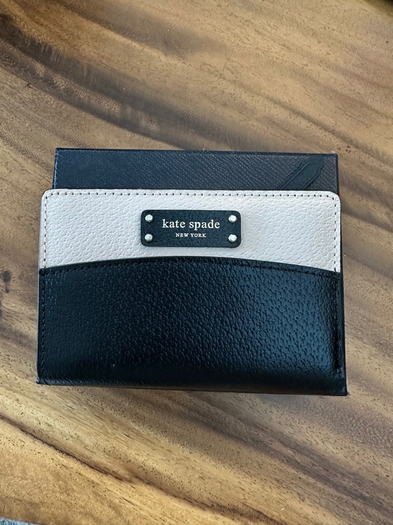 Jeanne medium slim bifold wallet top