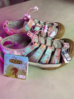 Keens newport store