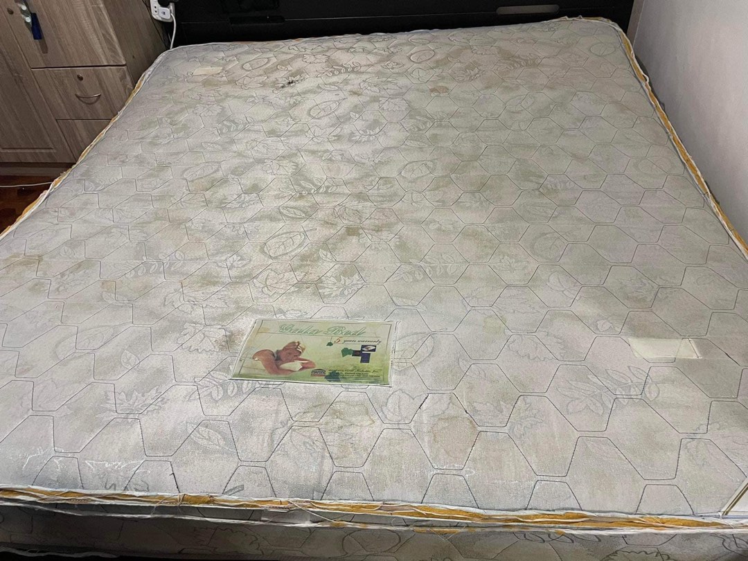 King Size Mattress Mandaue Foam, Furniture & Home Living, Bedding & Towels on Carousell