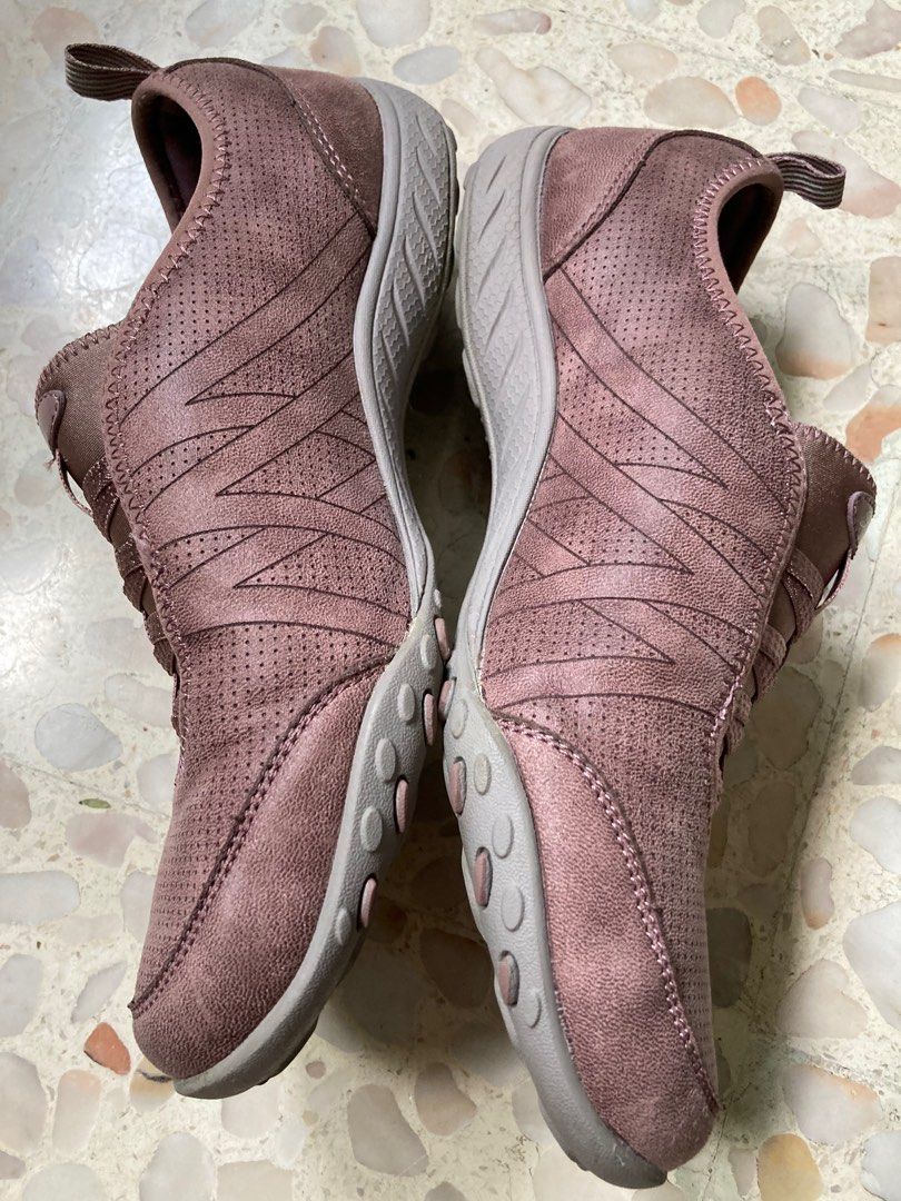 Ladies sketchers size sale 9