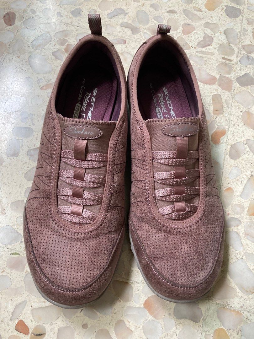 Ladies sketchers size discount 9