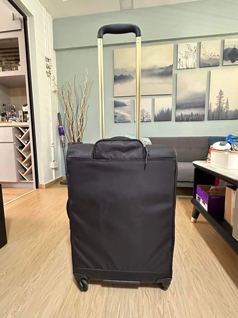 Lipault 19 inch carry on deals