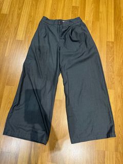 Love Bonito Pvara Regular Flare Pants Black XS (Free Shipping