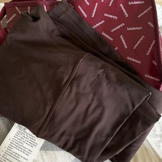 (Category: ) located in . Submitted by ojipalaaa (Listing ID 1277209896, Image 1). Description: .