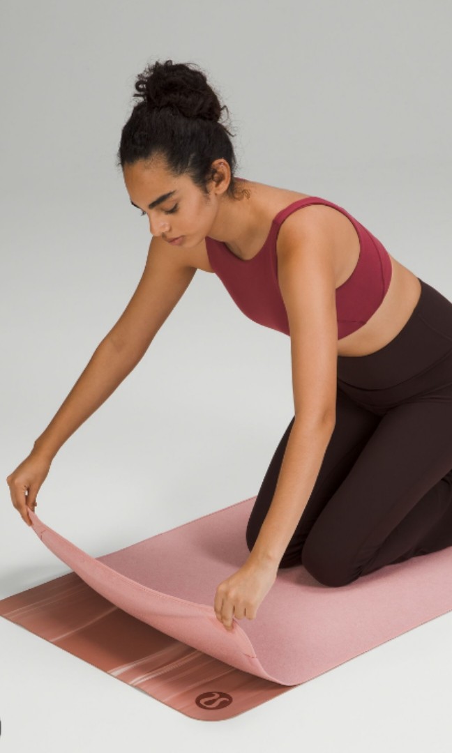 Lululemon Travel yoga mat pink, Sports Equipment, Exercise & Fitness,  Exercise Mats on Carousell