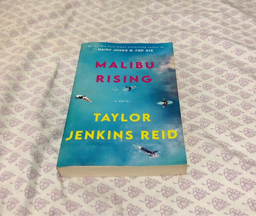 Mnalibu Rising Malibu Rising by Taylor Jenkins Reid, Hobbies & Toys, Books & Magazines ...