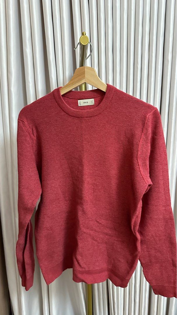 Mango Man sweatshirt size Small (Category: Coats, Jackets and Outerwear) located in Makati City. Submitted by davedeesdee (Listing ID 1277277683, Image 1). Description: BGC /Rockwell meetup or via grab.