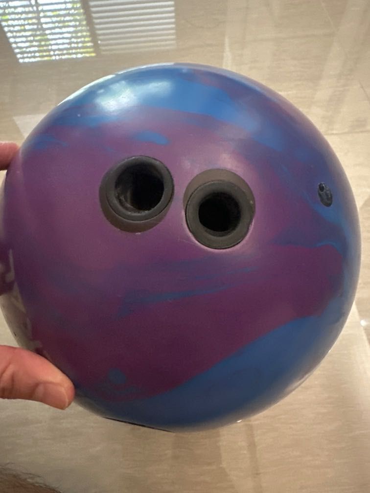 Motiv Alpha Jackal Bowling Ball 15lbs, Sports Equipment, Sports & Games