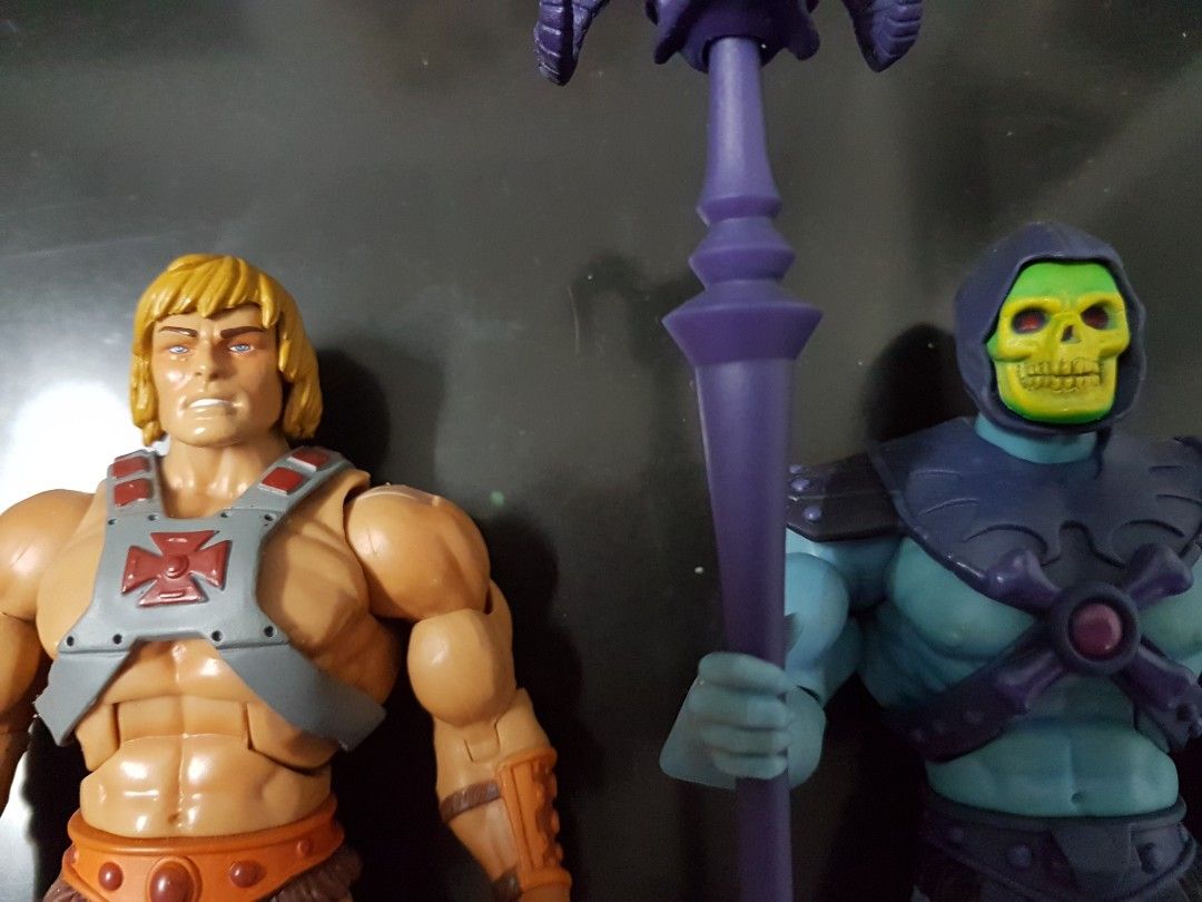 Motuc 1st release heman and skeletor set (Category: Figurines & Statues) located in Alaminos. Submitted by leeyoungjae11 (Listing ID 1277201049, Image 3). Description: motuc set 1st edition set only complete accessories.