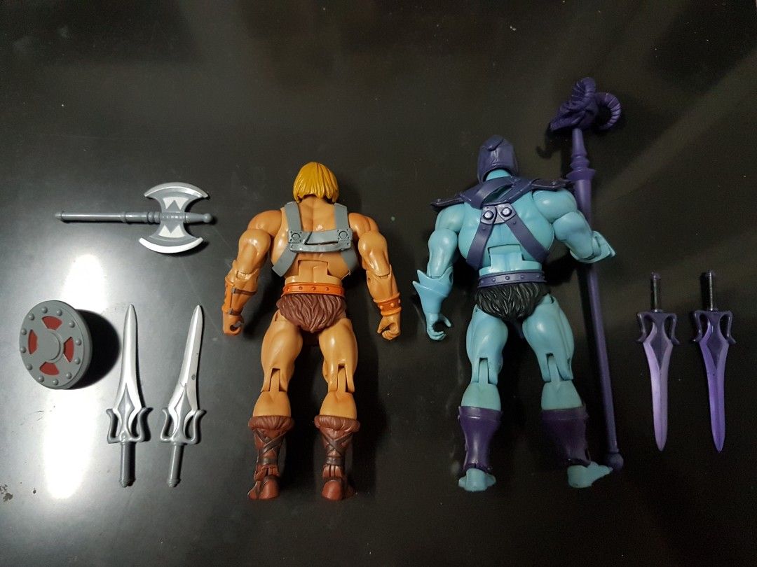 Motuc 1st release heman and skeletor set (Category: Figurines & Statues) located in Alaminos. Submitted by leeyoungjae11 (Listing ID 1277201049, Image 2). Description: motuc set 1st edition set only complete accessories.